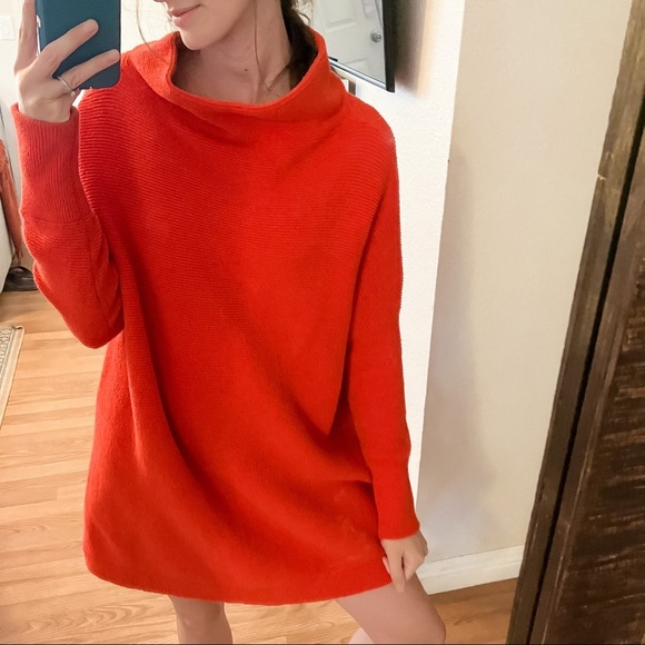 Free People slouchy ottoman tunic- size small- orange - Picture 4 of 7